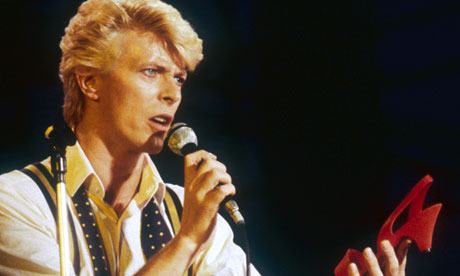 Πέντε άρθρα για τον David Bowie!!!